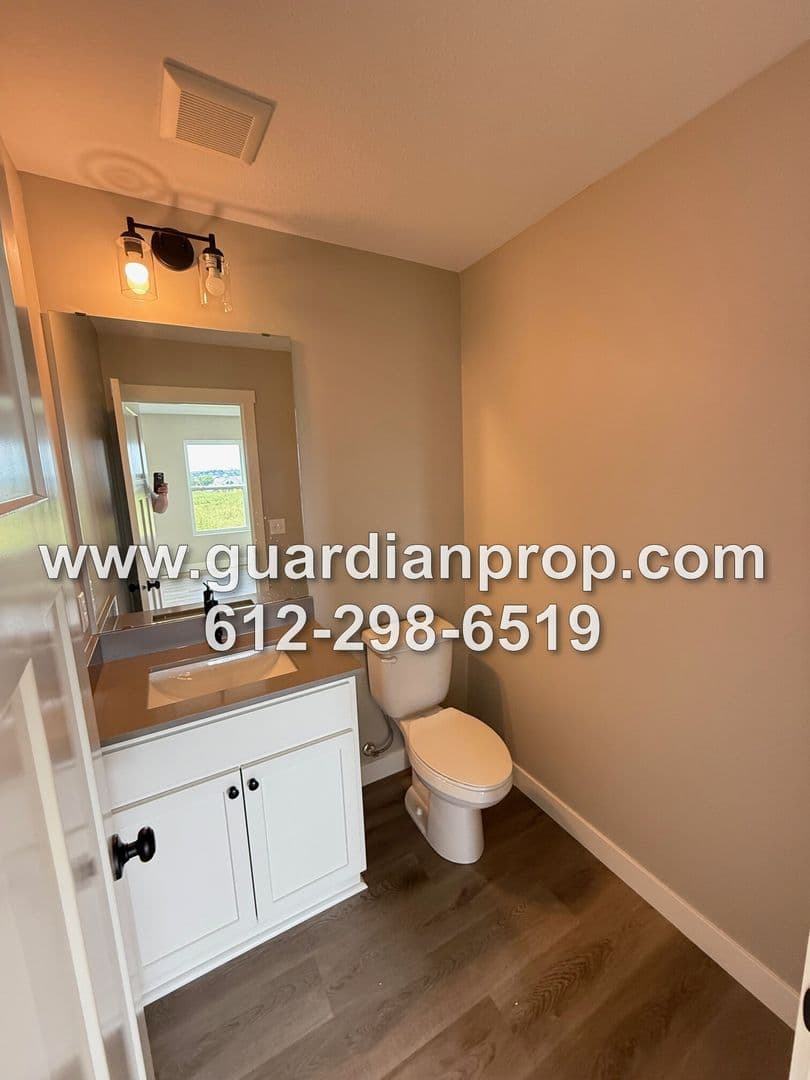 Woodbury Townhome: 8857 Granite Court
