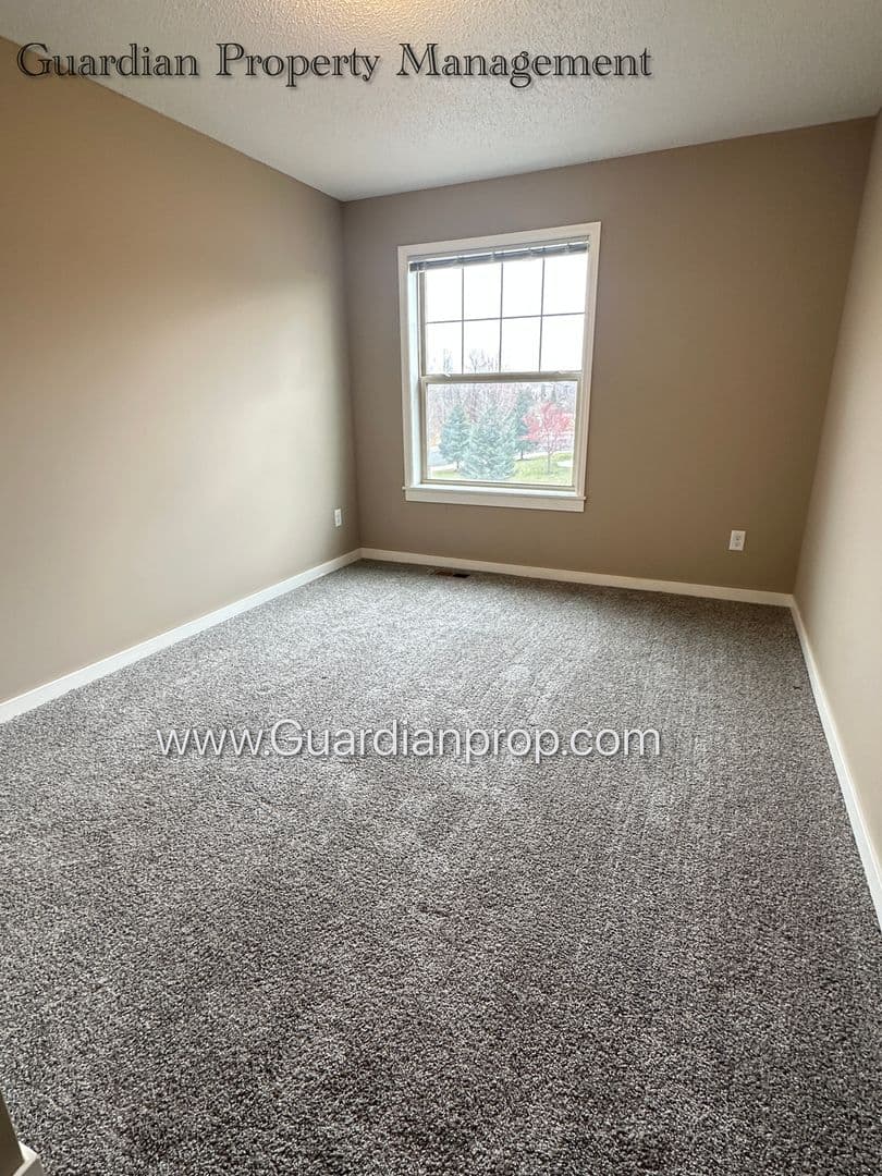 Brooklyn Park Townhome: 9943 Vera Cruz Lane N