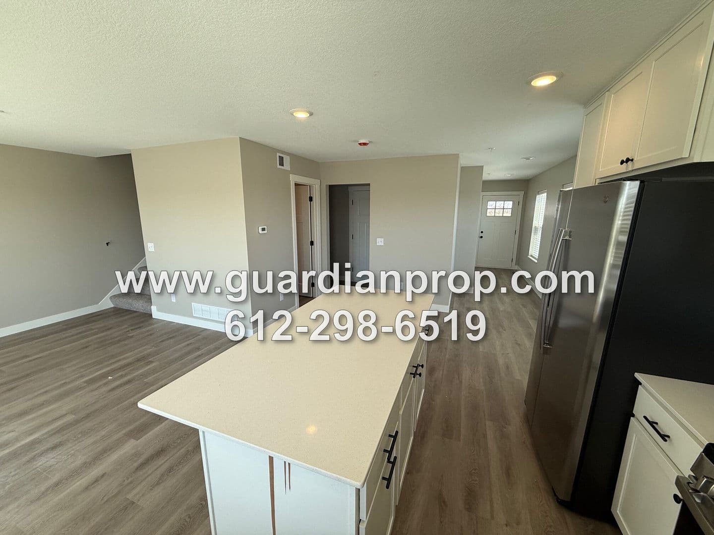 Woodbury Townhome: 8841 Granite Court