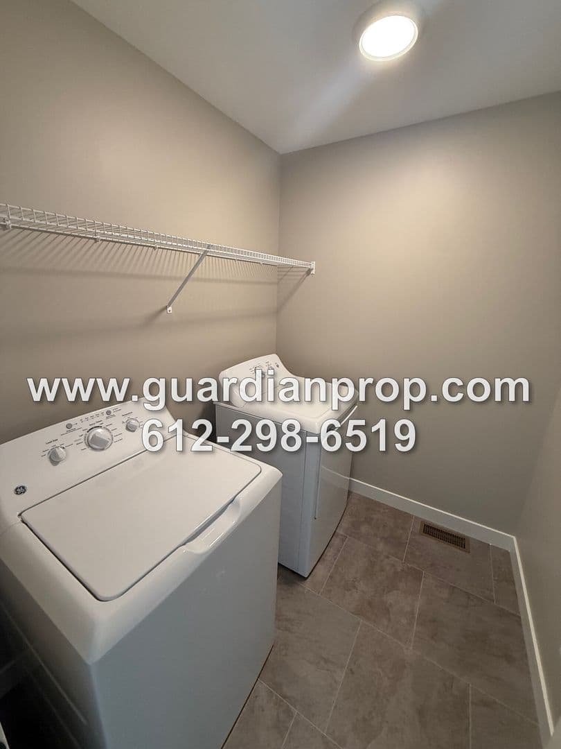 Woodbury Townhome: 8857 Granite Court
