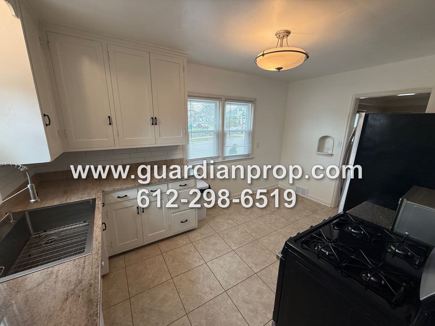 St. Paul House: 651 Syndicate Street S