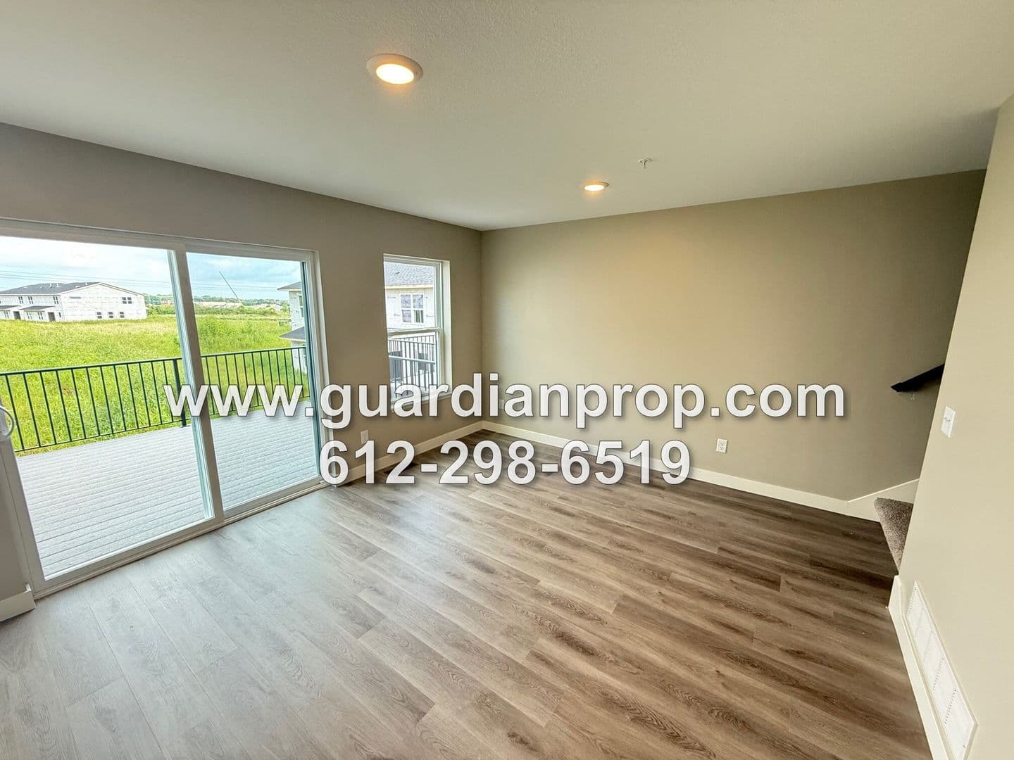 Woodbury Townhome: 8857 Granite Court