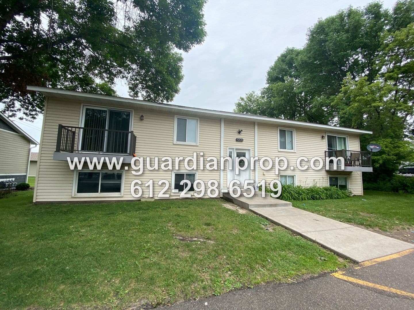 Forest Lake Apartment: 1006 12th Street SW