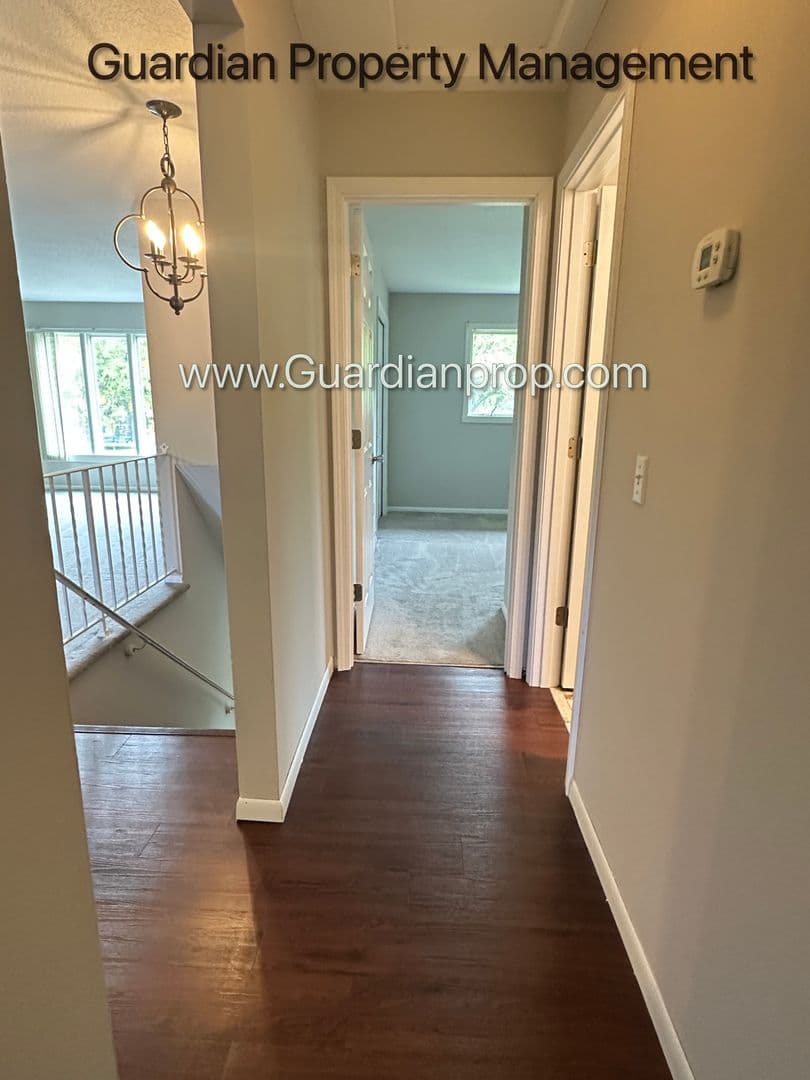 Maple Grove Townhome: 7321 Rosewood Lane N Maple Grove, MN 55369