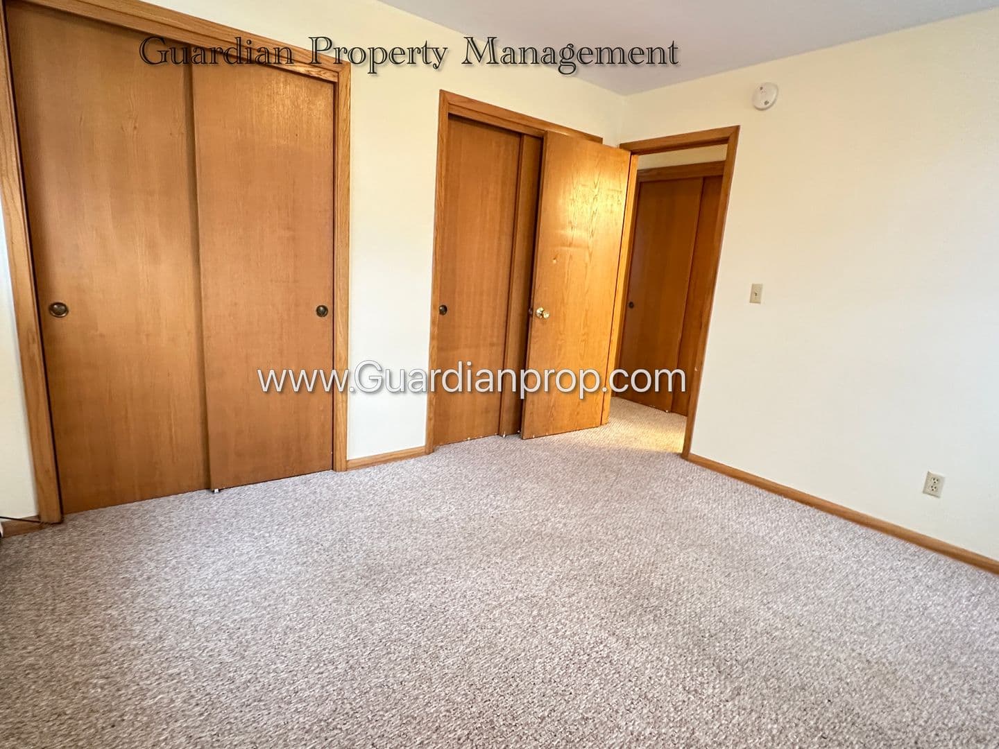 Richfield Apartment: 7521 Penn Ave S - #9