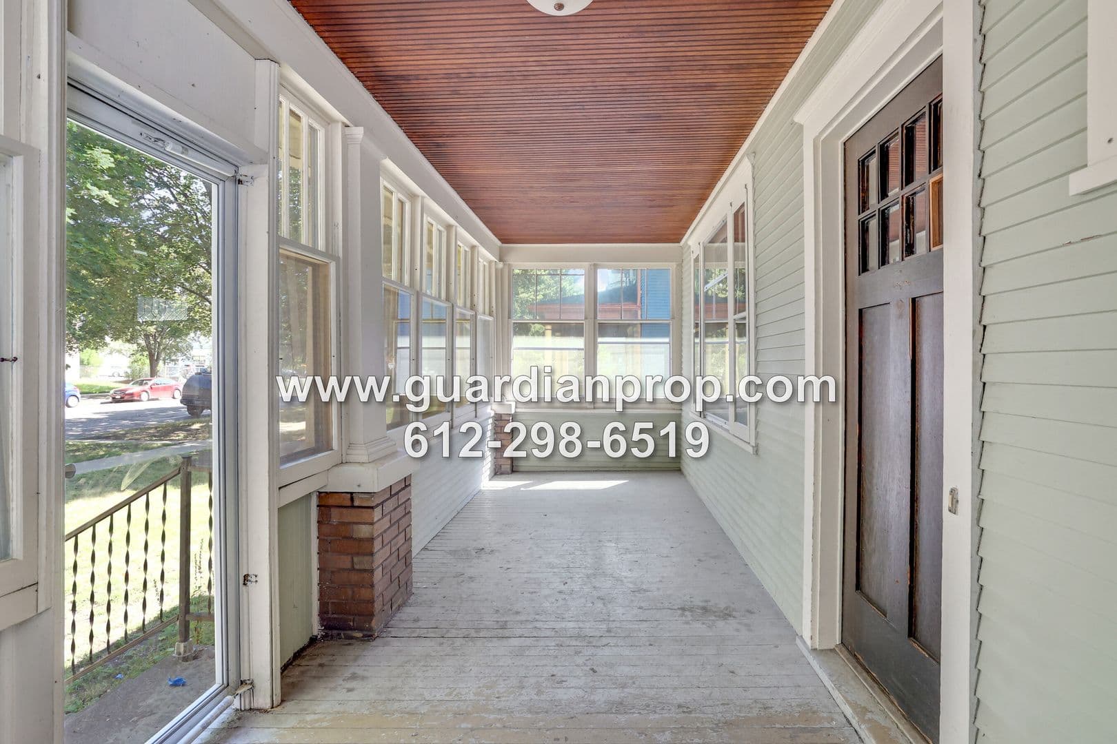 St. Paul House: 1612 Minnehaha Ave W