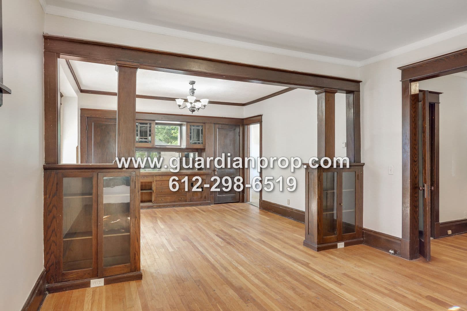 St. Paul House: 1612 Minnehaha Ave W