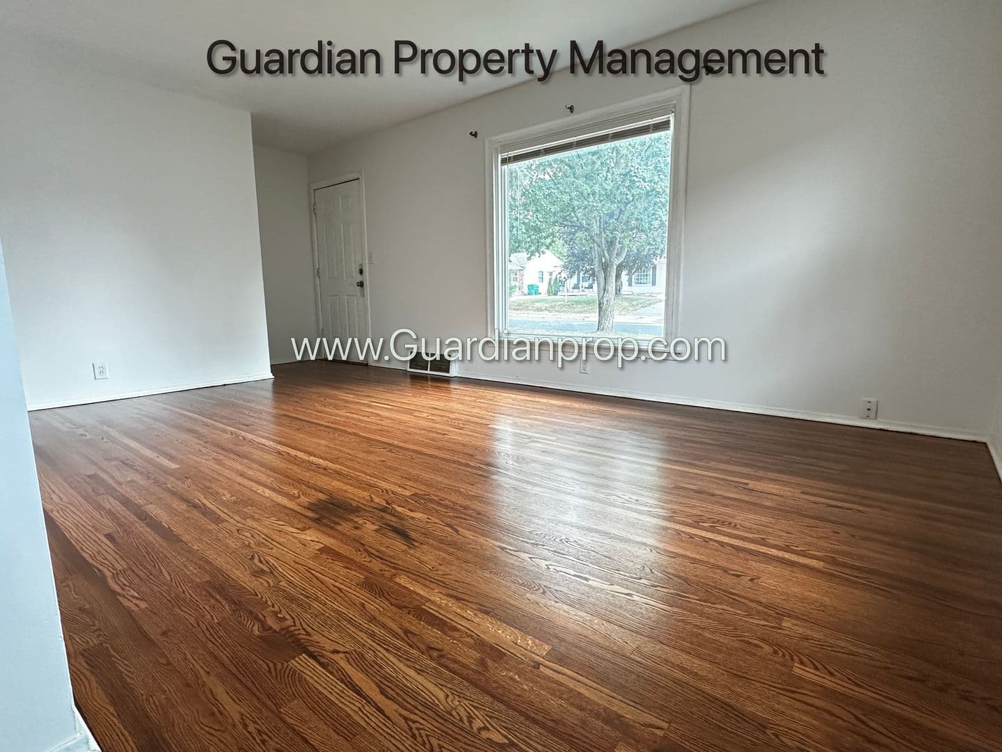 St. Louis Park House: 2944 Quebec Avenue S