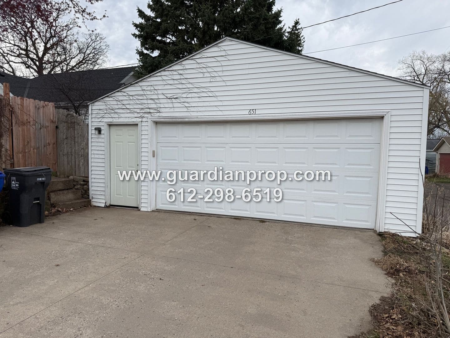 St. Paul House: 651 Syndicate Street S