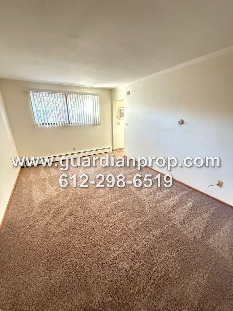 White Bear Lake Apartment: 2024 County Road F E