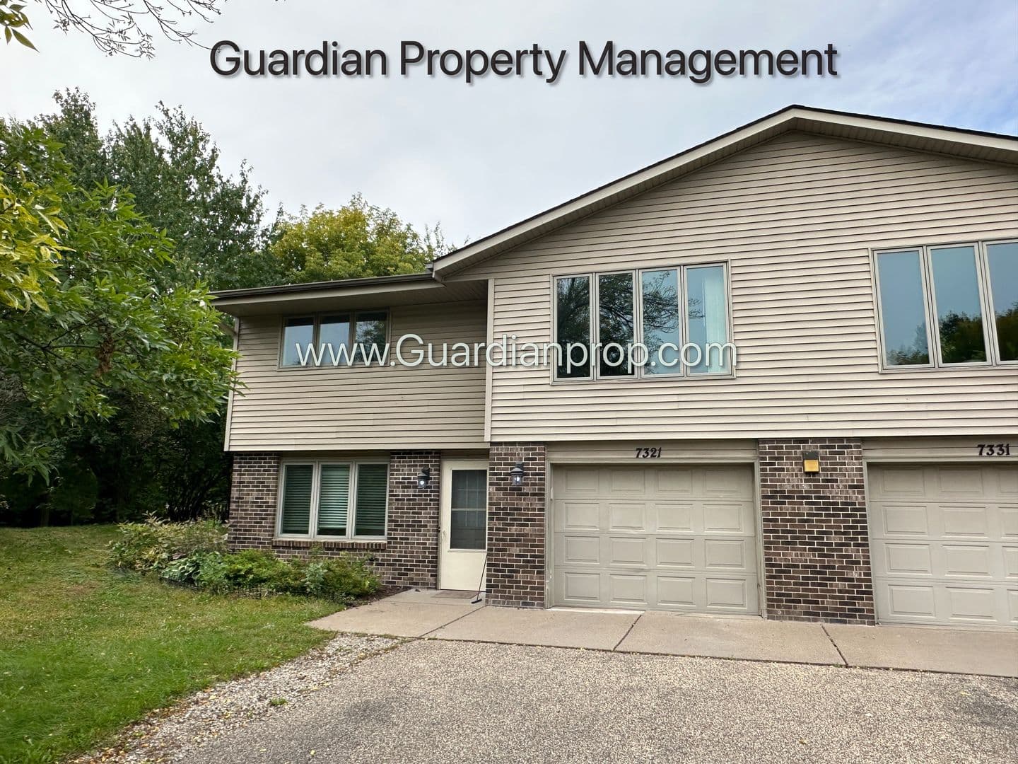 Maple Grove Townhome: 7321 Rosewood Lane N Maple Grove, MN 55369