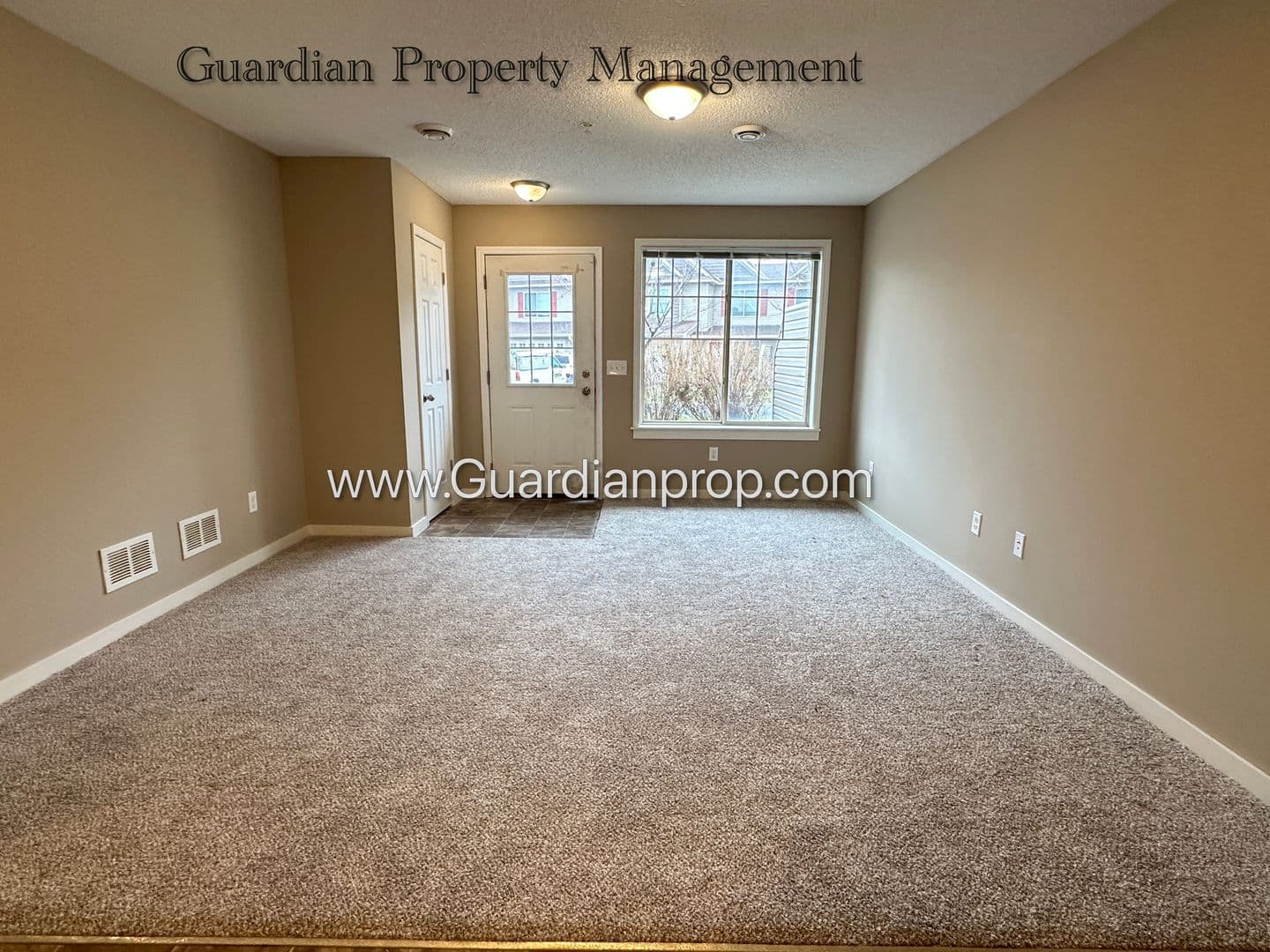 Brooklyn Park Townhome: 9943 Vera Cruz Lane N