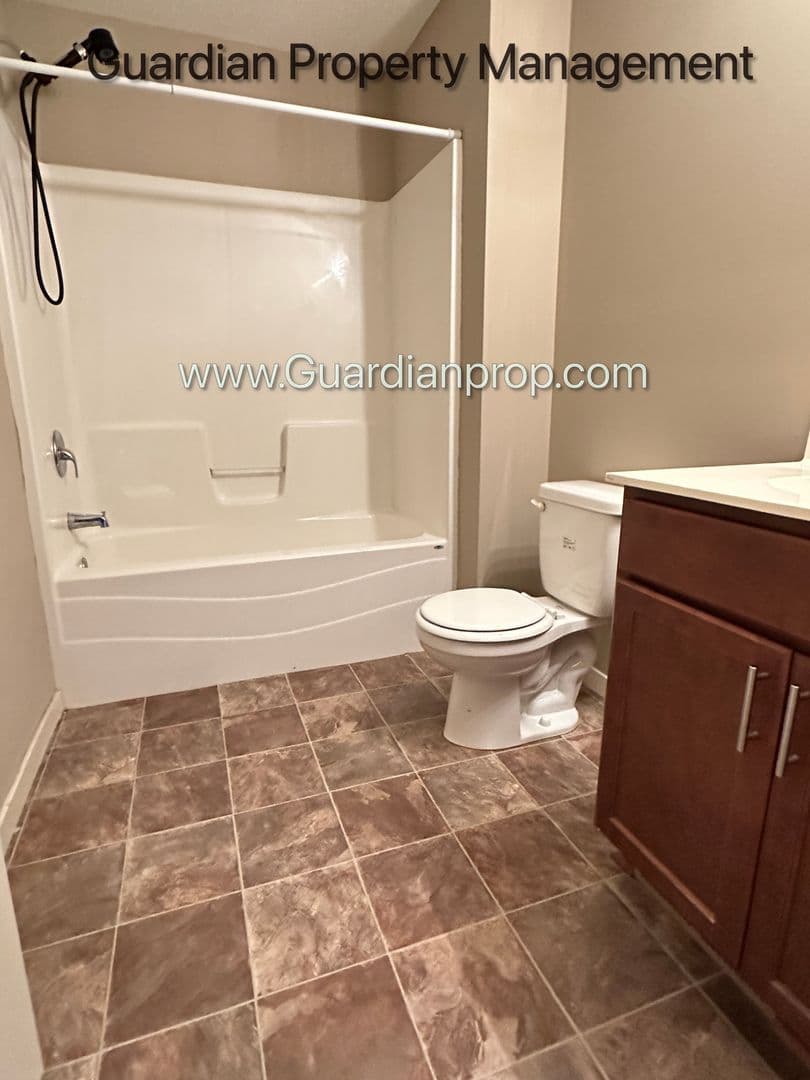 Champlin Townhome: 11942 Emery Village Drive N