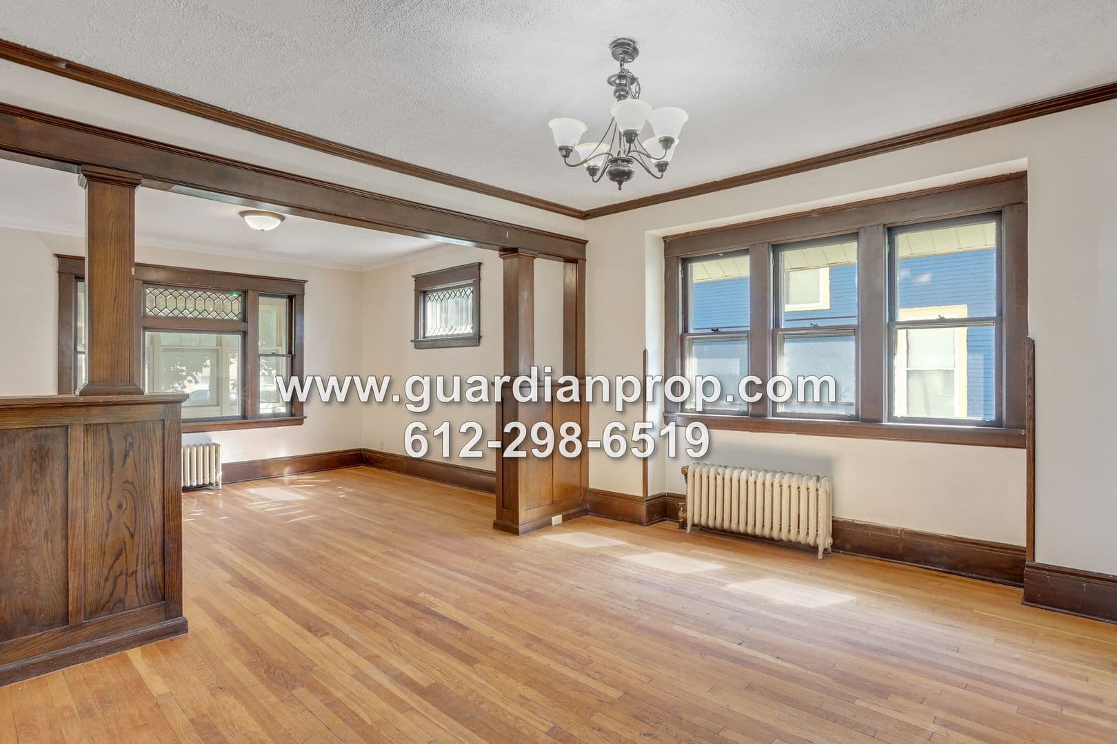 St. Paul House: 1612 Minnehaha Ave W