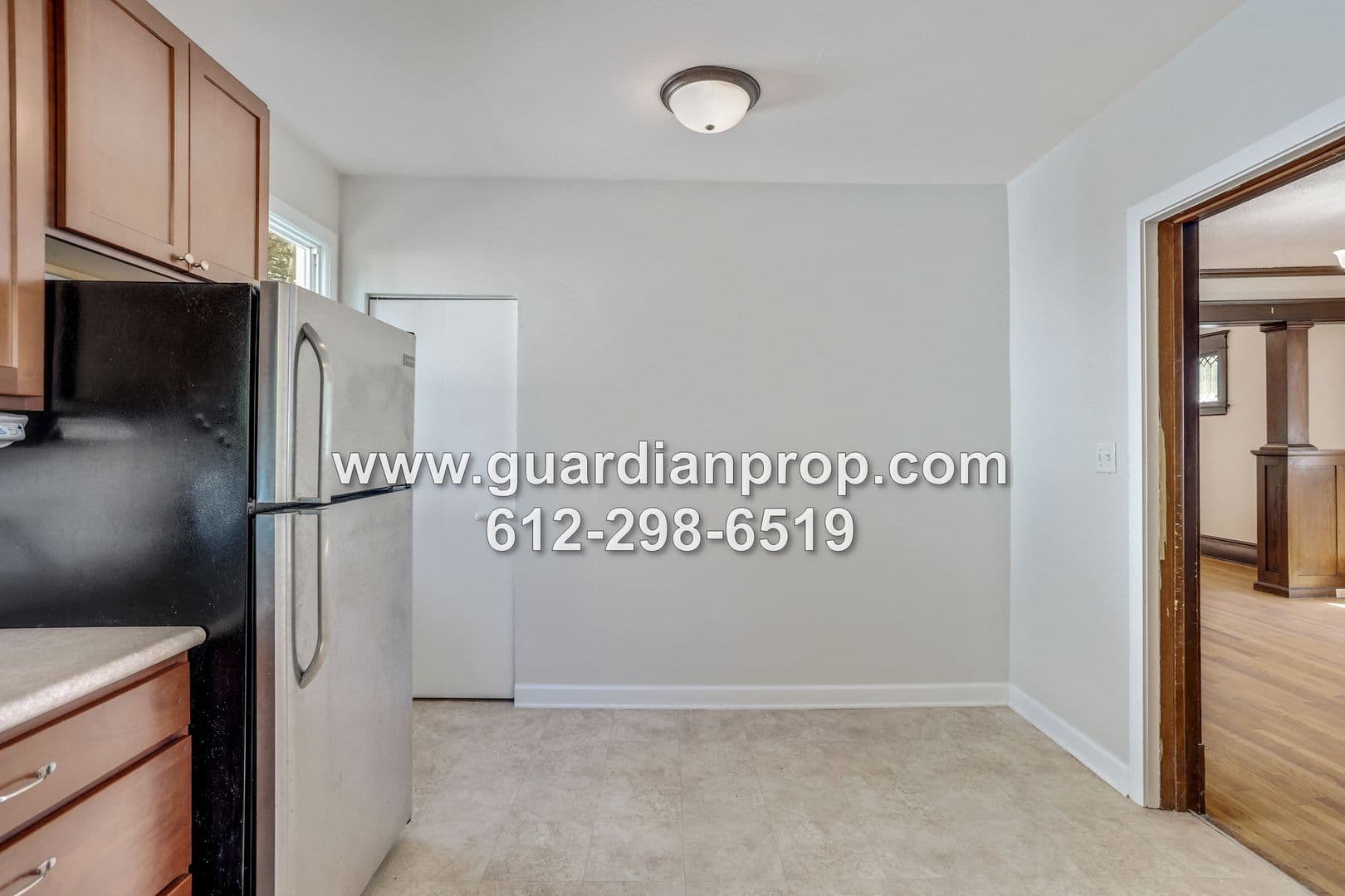 St. Paul House: 1612 Minnehaha Ave W