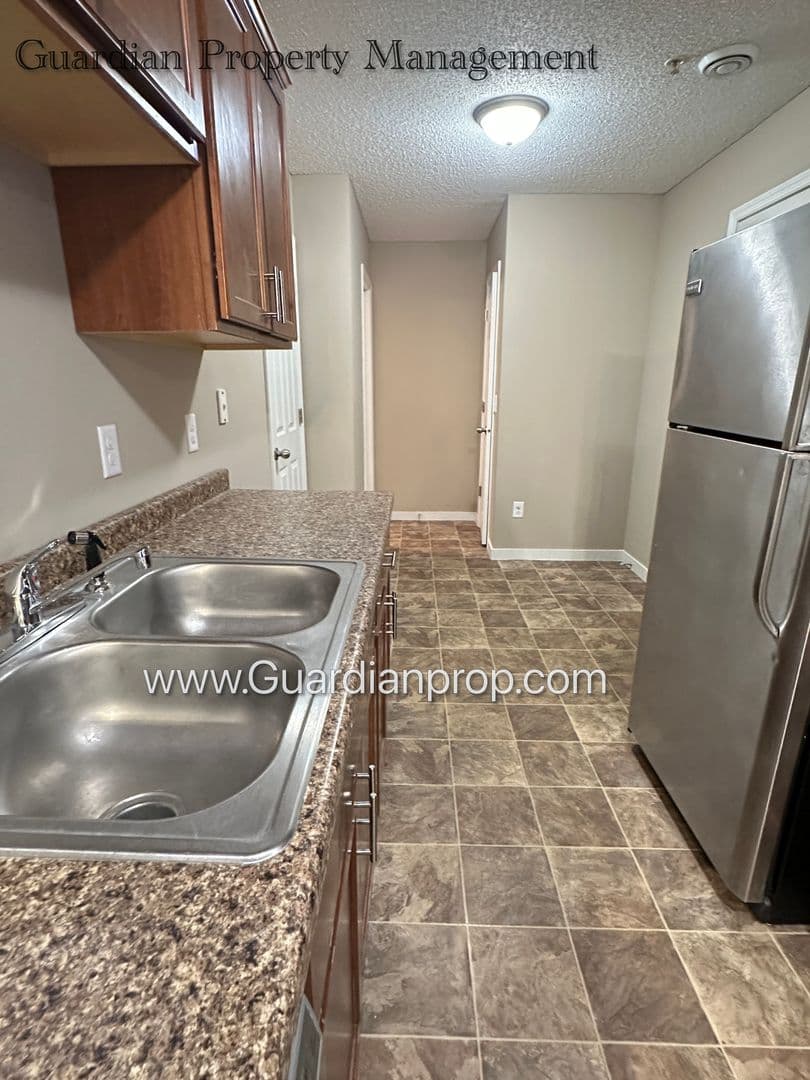 Brooklyn Park Townhome: 9943 Vera Cruz Lane N