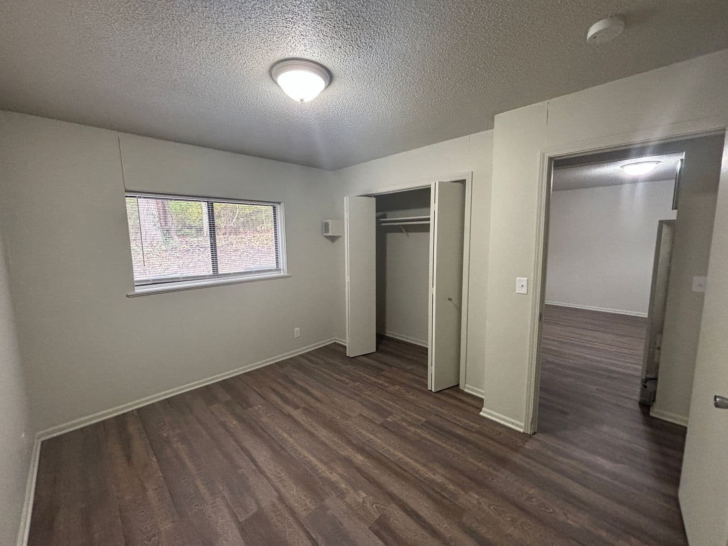 Saint Joseph Apartment: 1602 Brookside Dr