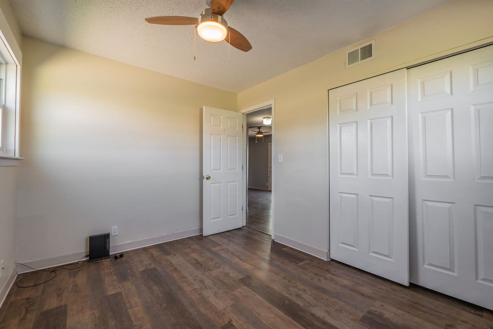 Maryville Apartment: Multiple
