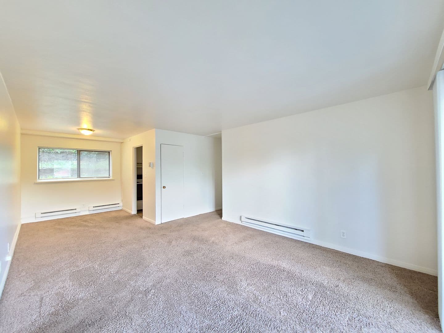 Spokane Apartment: 911 - 919 W. 7th Ave