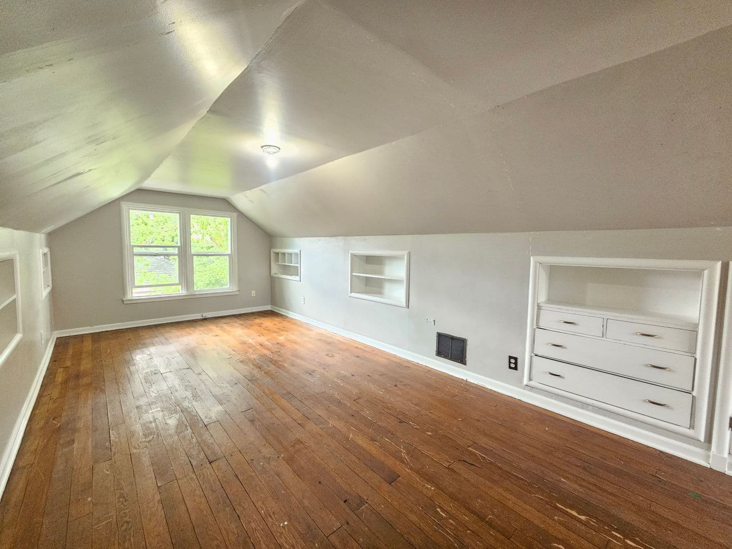 Spokane House: 2704 W Garland Ave