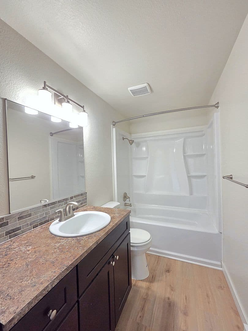 Spokane Apartment: 2319 E 29th