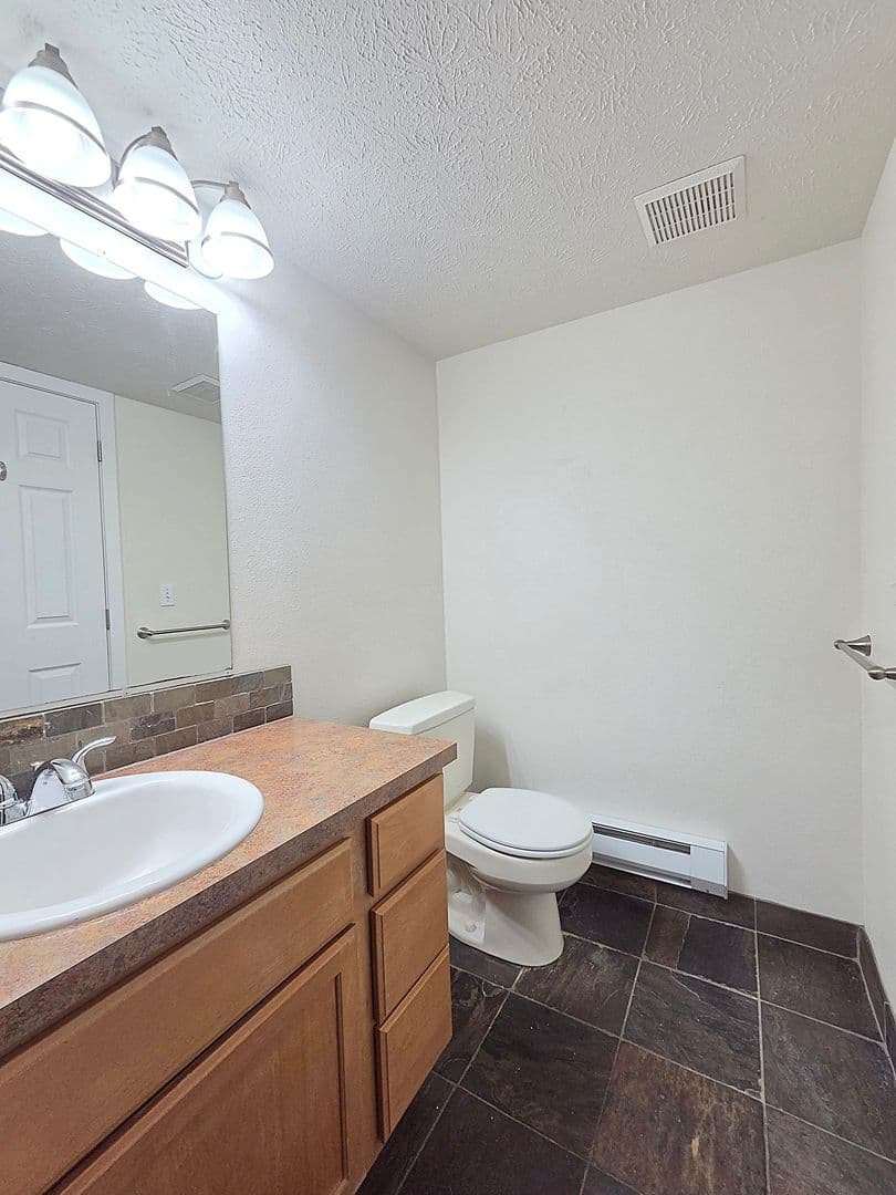 Spokane Apartment: 309 E 14th Ave