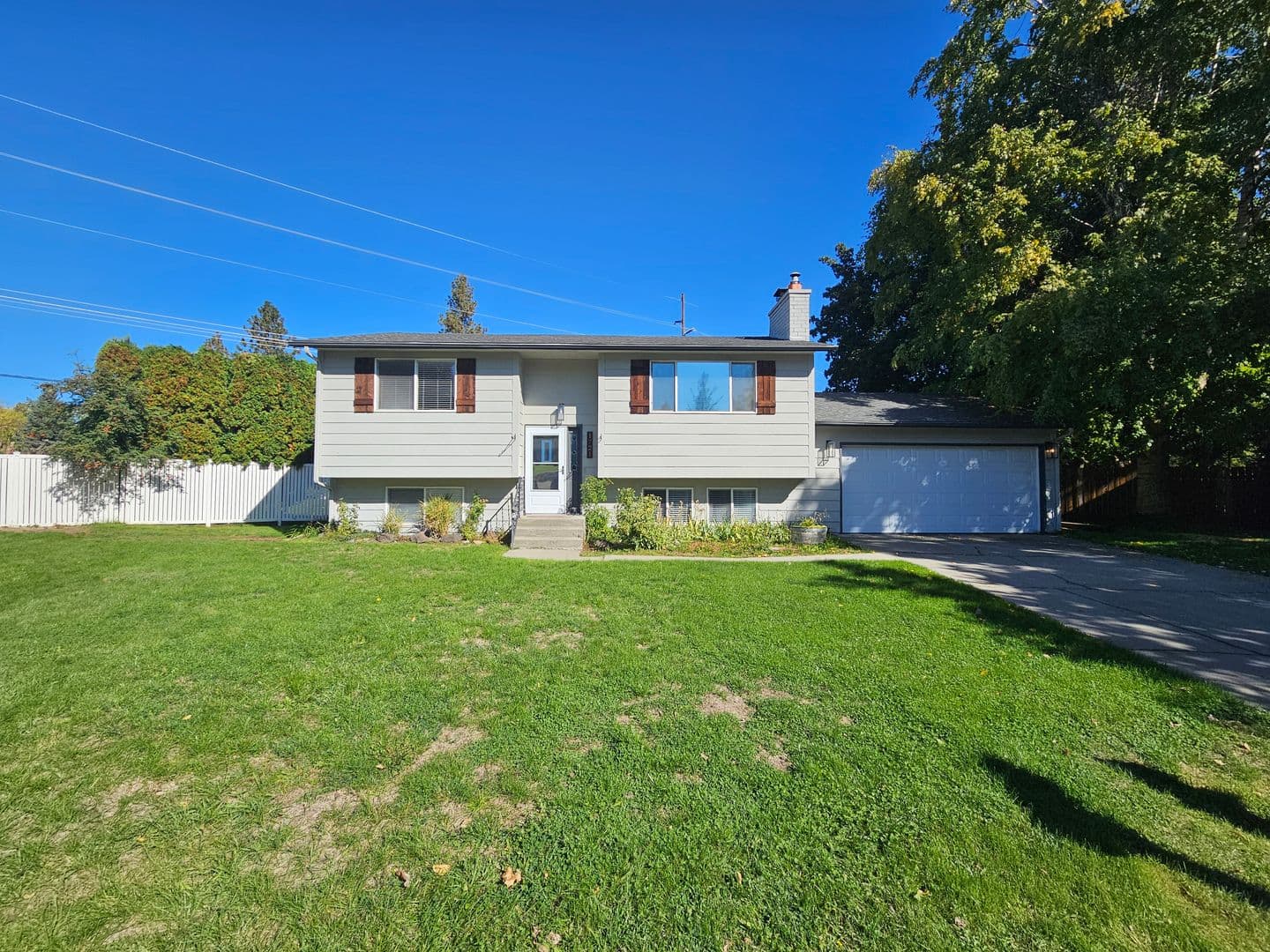 Spokane House: 1721 E 58th Ave