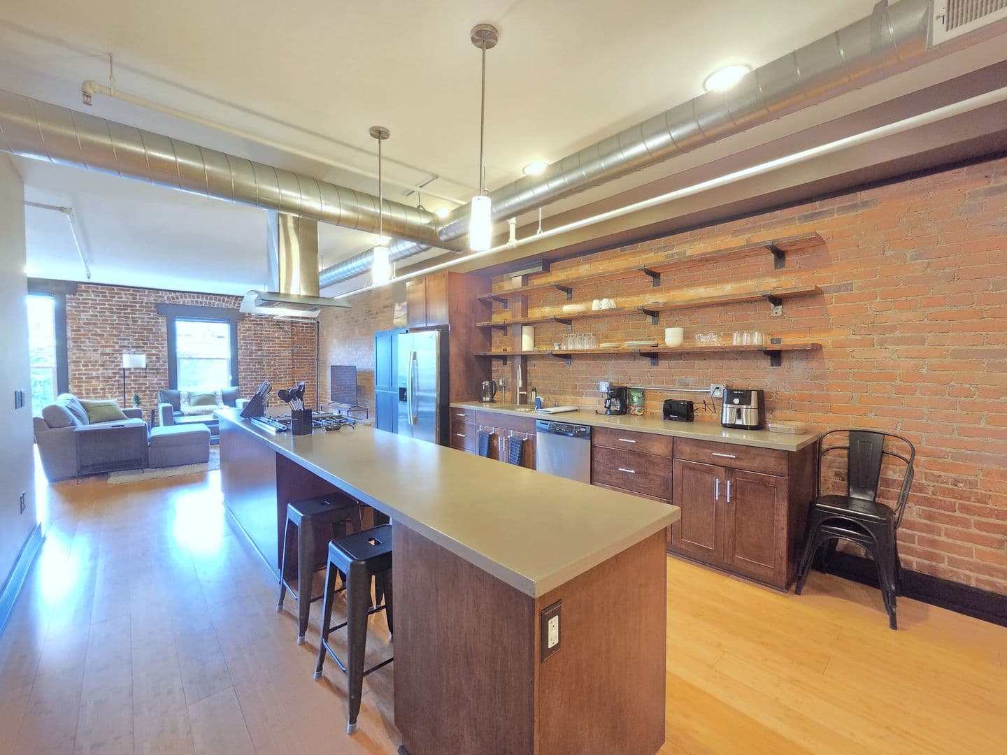 Spokane House: 401 W 1st Ave #2
