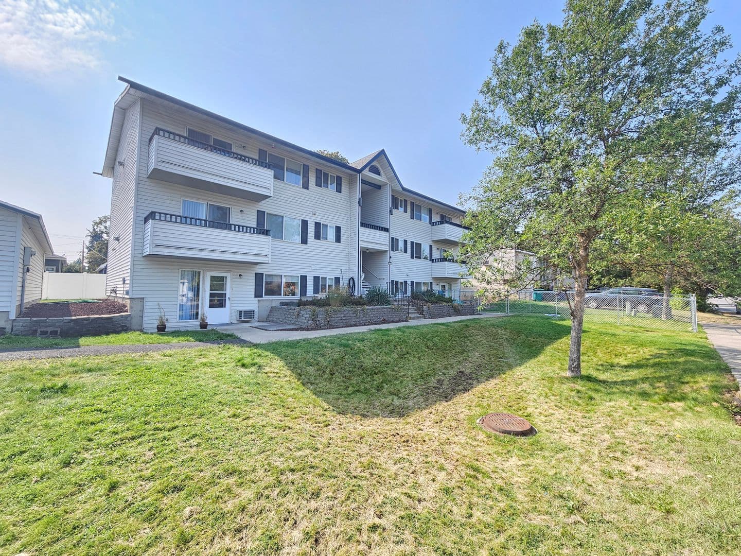 Spokane Valley Apartment: 12506 E 3rd Ave