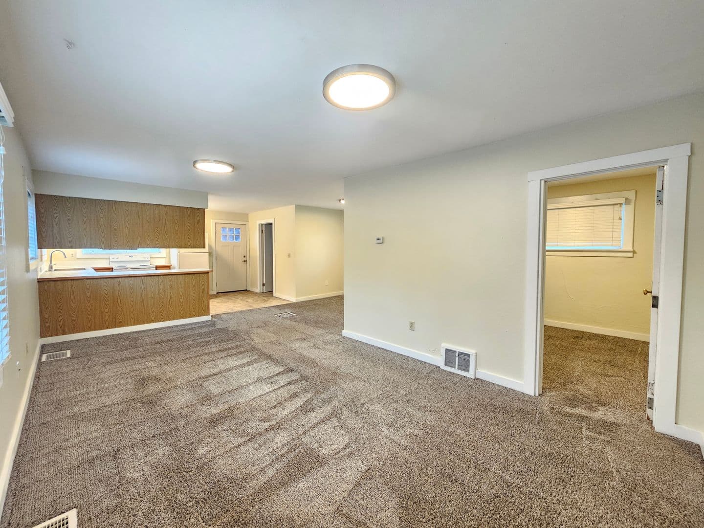 Spokane House: 2225 W 10th Ave