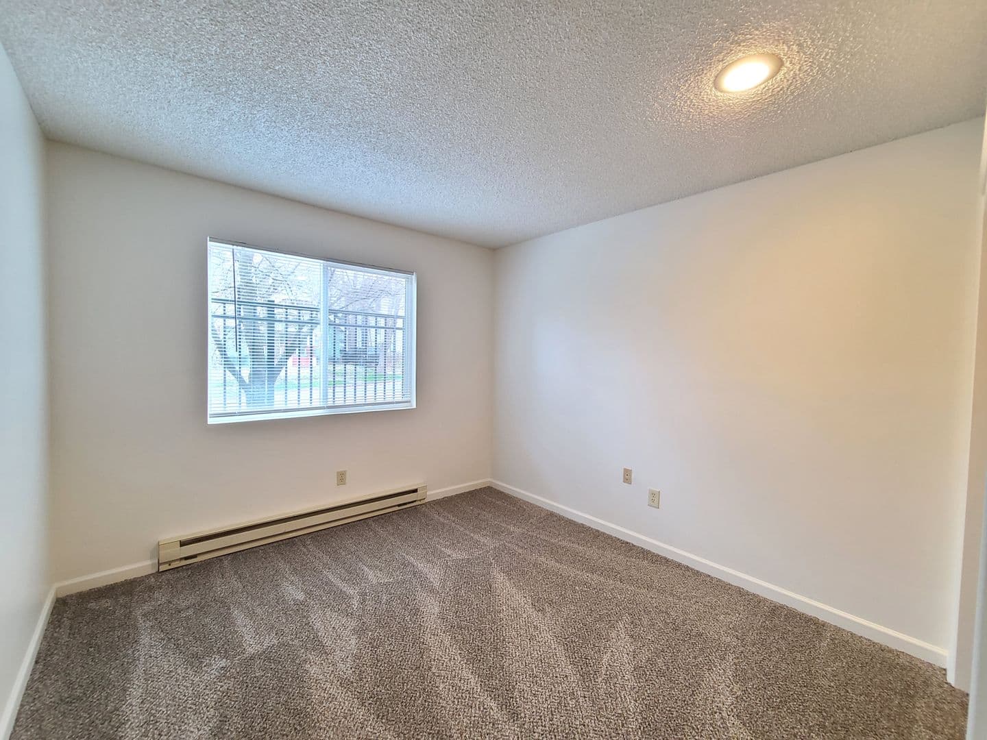 Spokane Apartment: 704 S. Adams