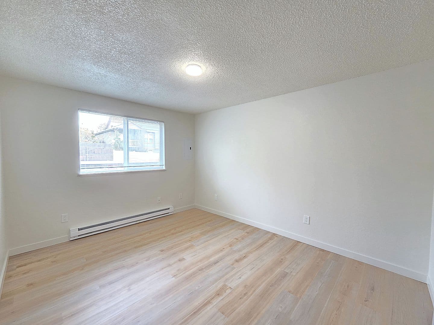 Spokane Apartment: 2319 E 29th