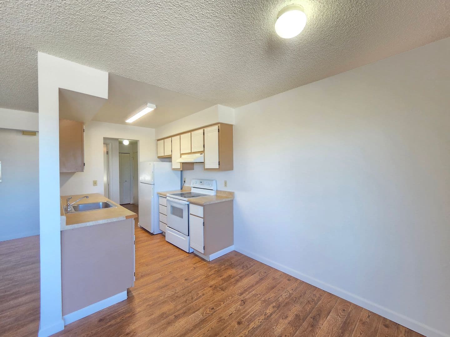 Spokane Apartment: 1204 W. 6th Ave
