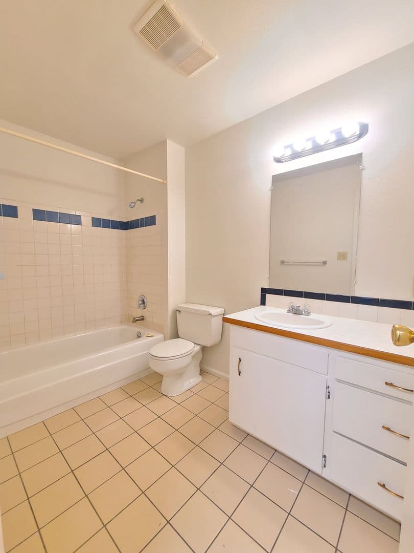 Spokane Apartment: 1717 W. 1st Ave.