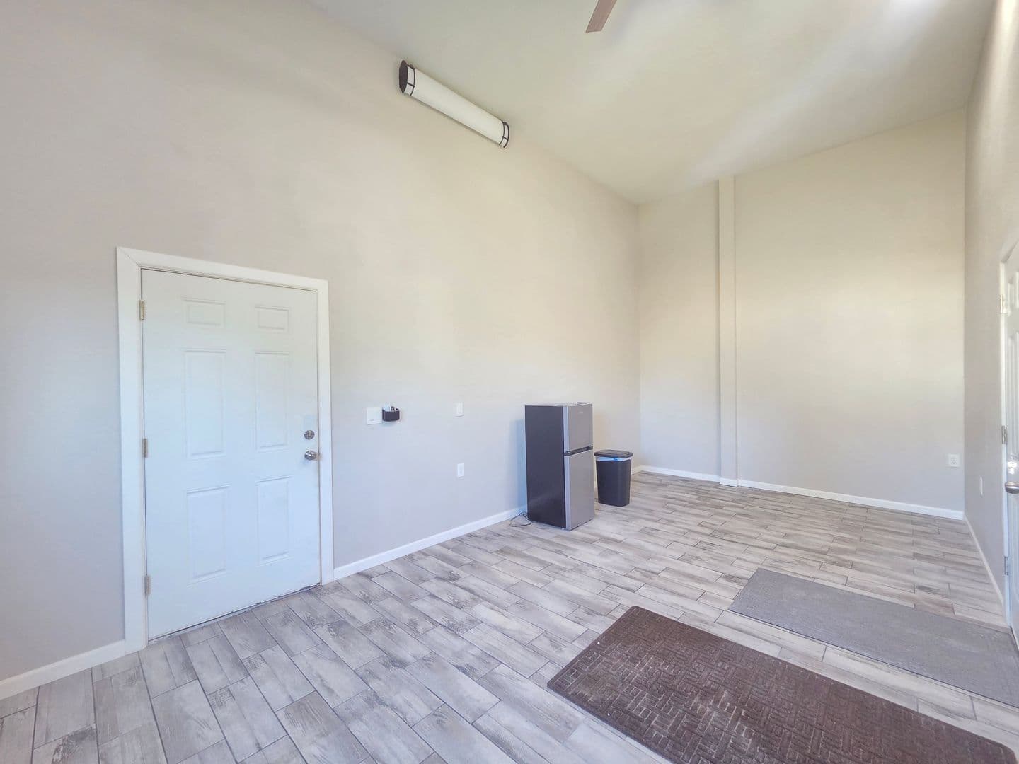 Spokane House: 5621 N Hemlock St