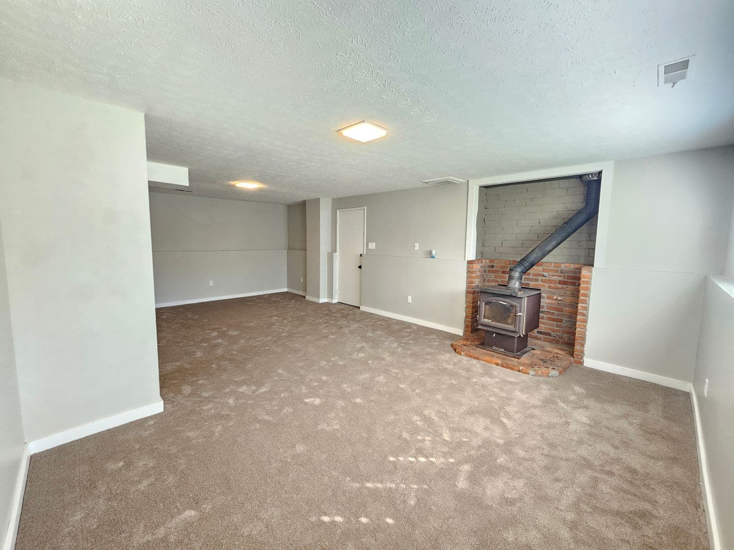 Spokane House: 1721 E 58th Ave