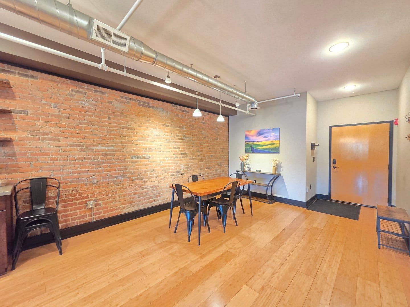 Spokane House: 401 W 1st Ave #2