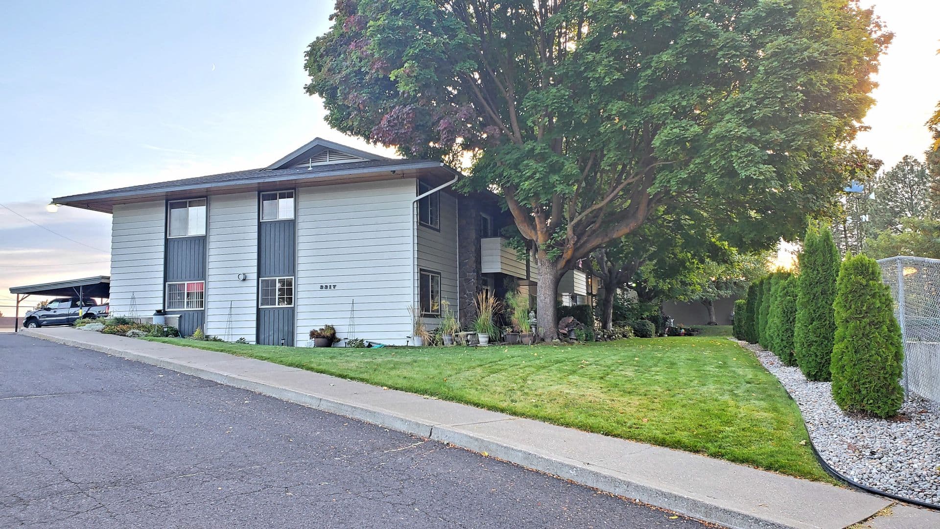 Spokane Apartment: 3315-3317 W. Bismark Ave