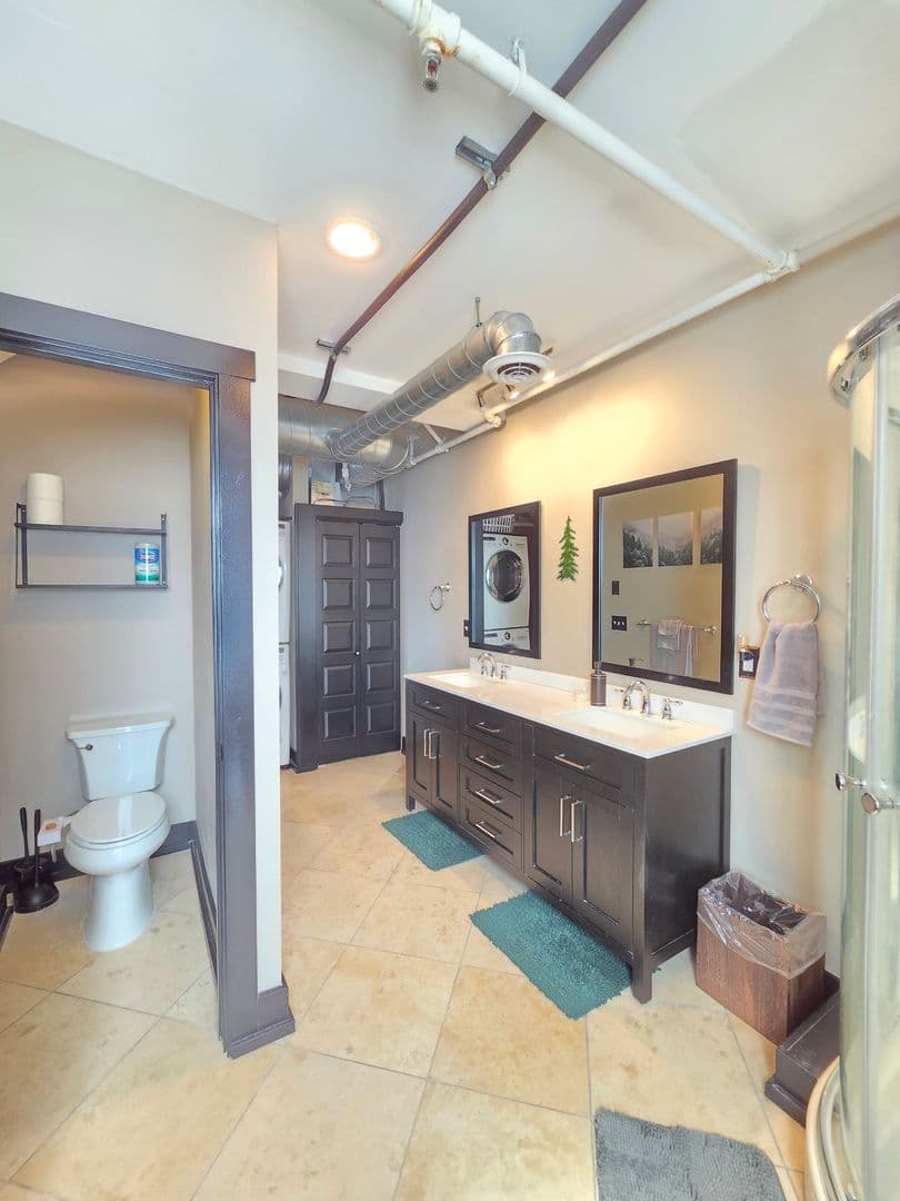 Spokane House: 401 W 1st Ave #2