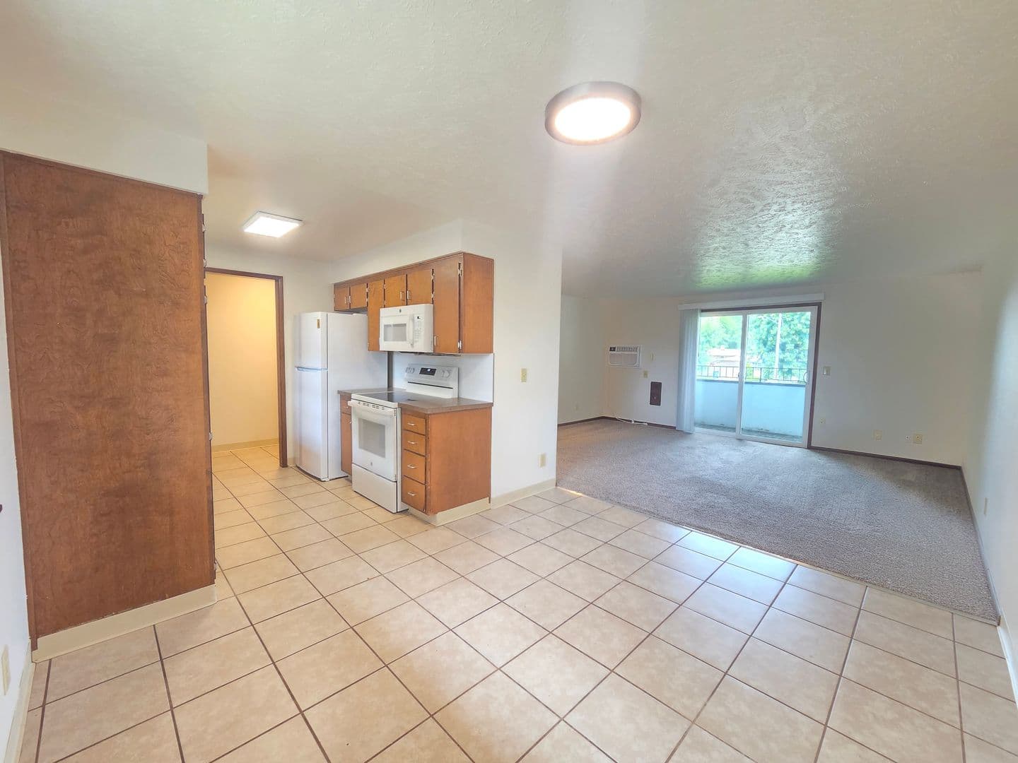 Spokane Apartment: 3315-3317 W. Bismark Ave