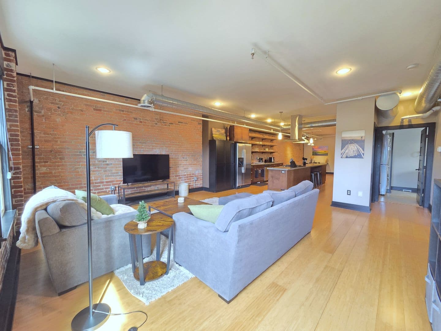 Spokane House: 401 W 1st Ave #2