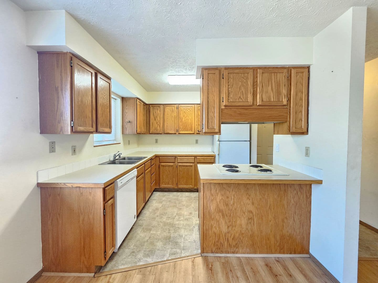 Spokane Valley Apartment: 12506 E 3rd Ave