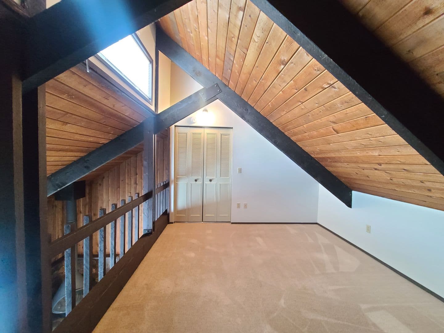 Spokane Apartment: 2918 E. South Riverton Ave