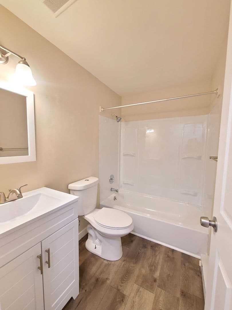 Spokane Apartment: 1712 W 2nd Ave