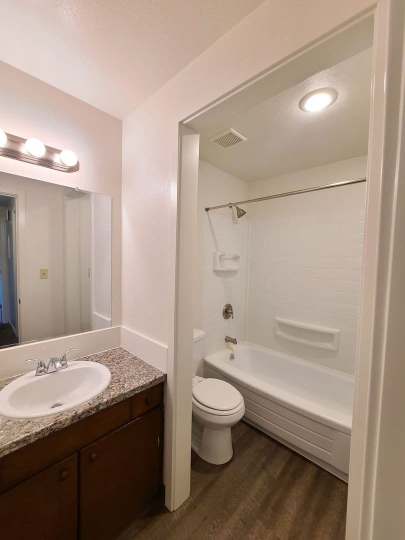 Spokane Apartment: 704 S. Adams