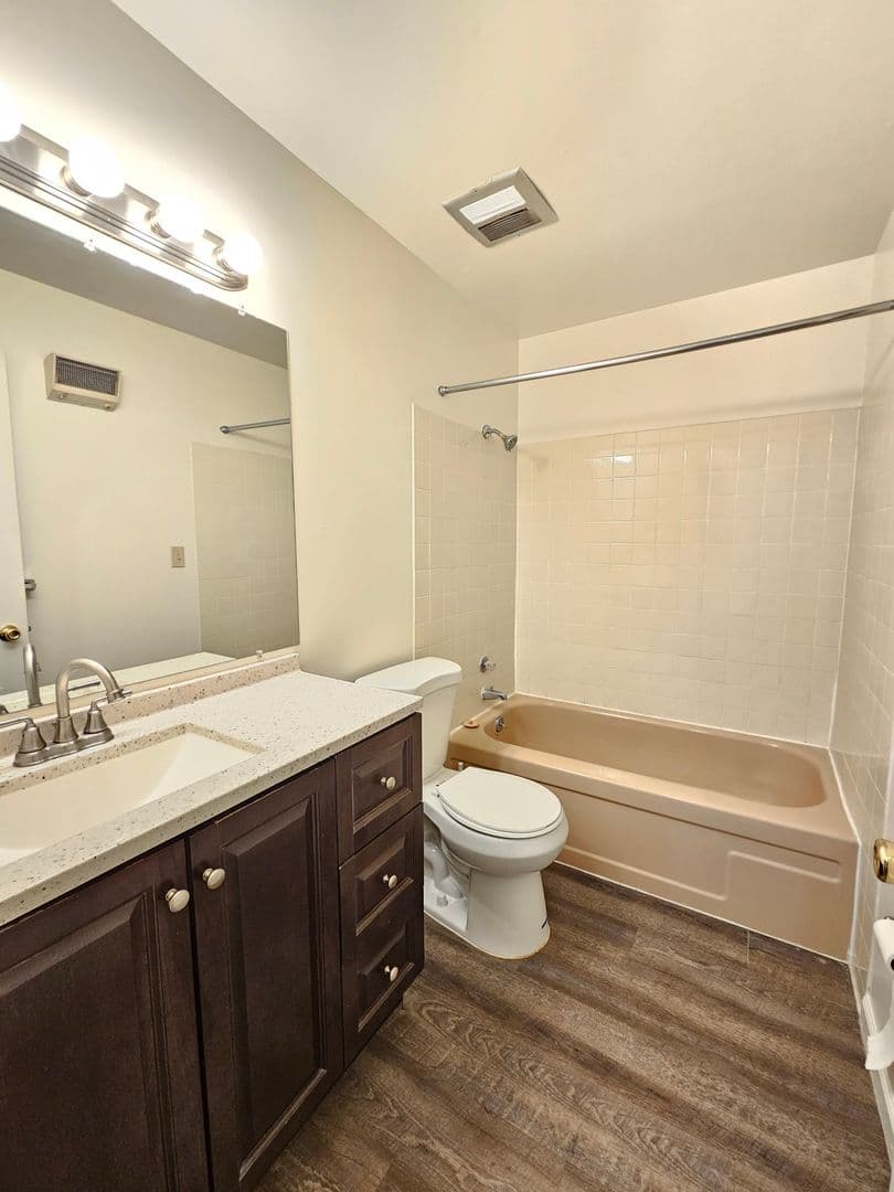 Spokane Apartment: 704 S. Adams