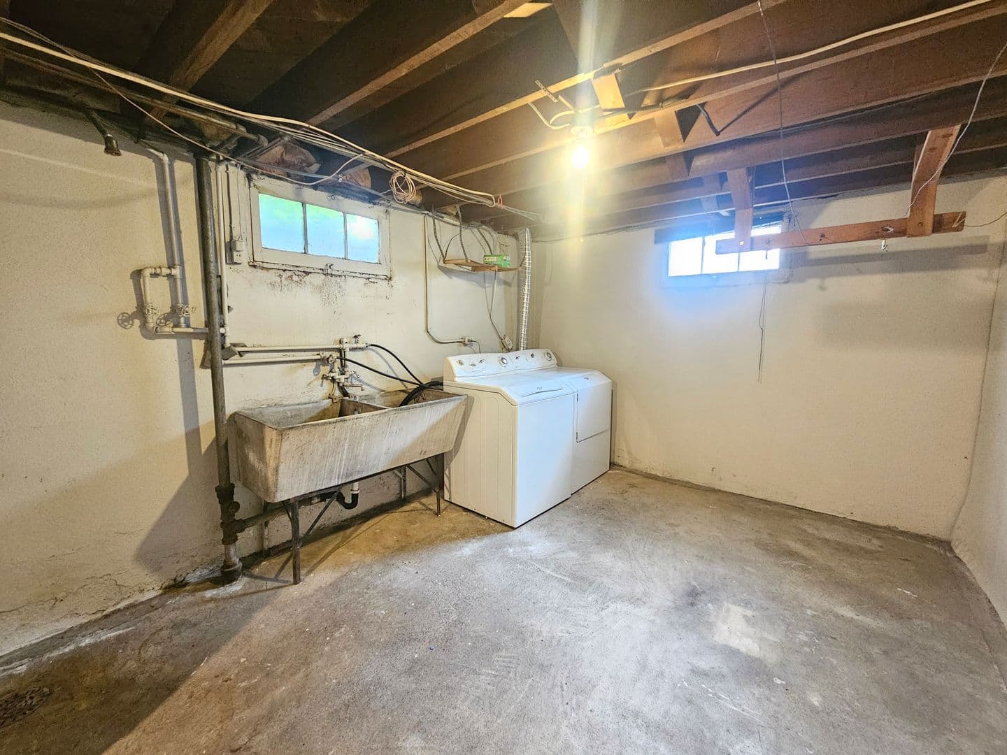 Spokane House: 2704 W Garland Ave