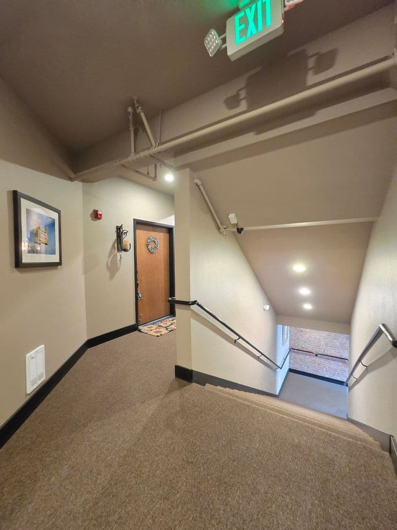 Spokane House: 401 W 1st Ave #2