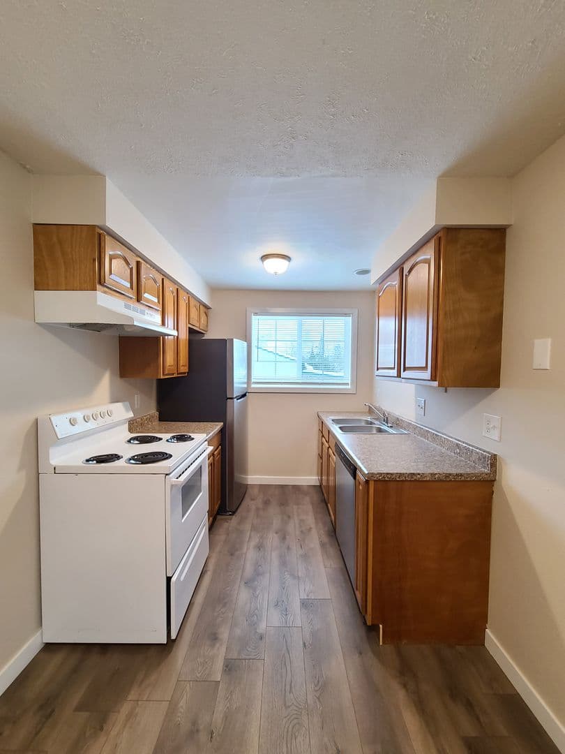 Spokane Apartment: 1712 W 2nd Ave