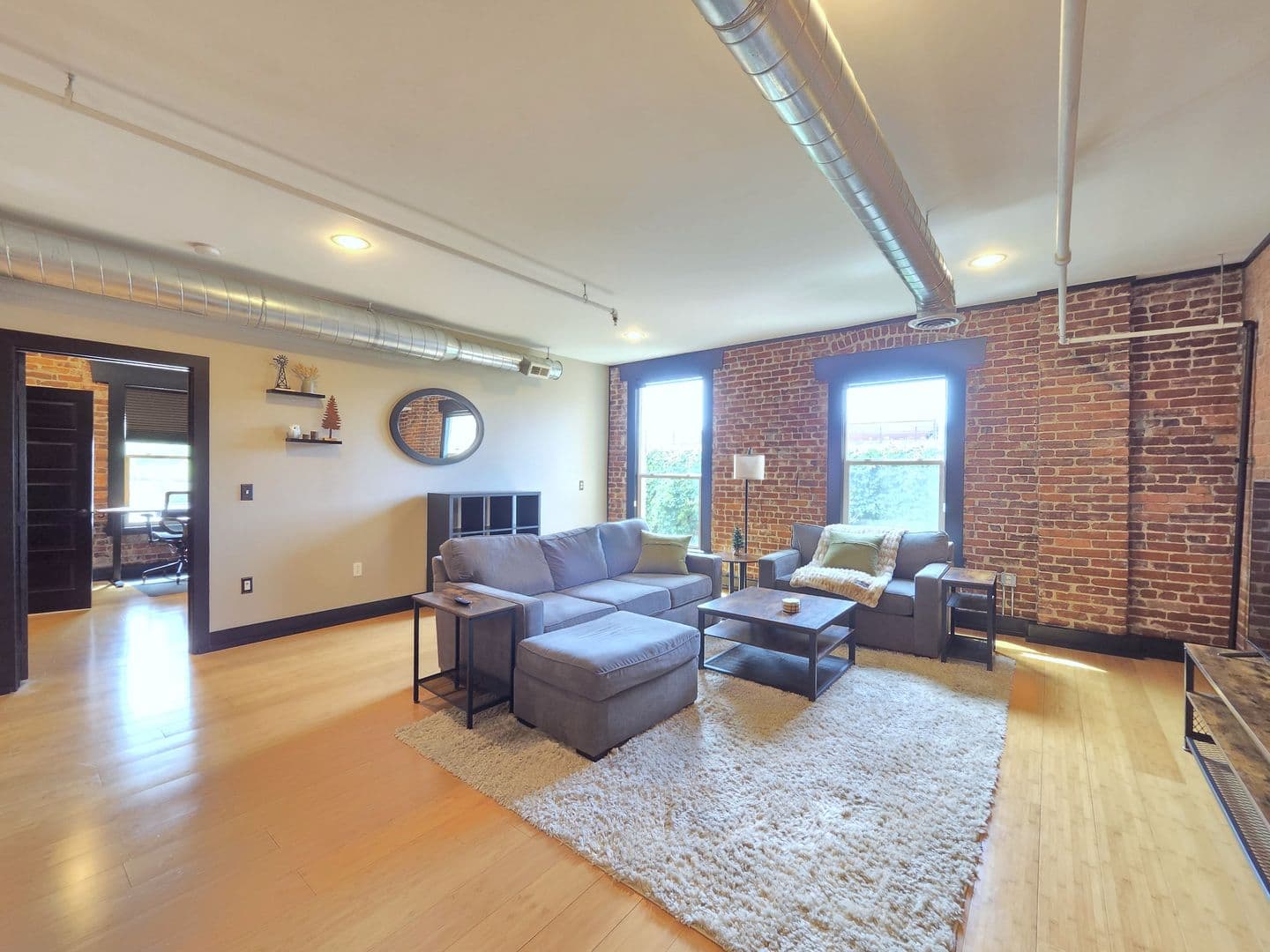 Spokane House: 401 W 1st Ave #2